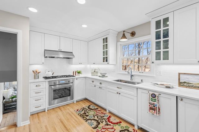 18427 Heathcote Lane, Wayzata, MN 55391