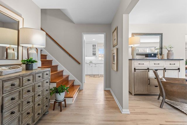 18427 Heathcote Lane, Wayzata, MN 55391