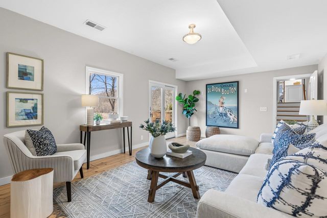 18427 Heathcote Lane, Wayzata, MN 55391