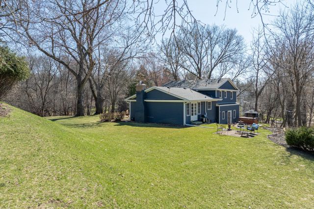 18427 Heathcote Lane, Wayzata, MN 55391