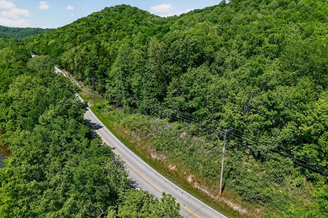 2176 Jennings Creek Hwy, Whitleyville, TN 38588