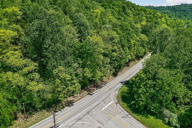 2176 Jennings Creek Hwy, Whitleyville, TN 38588