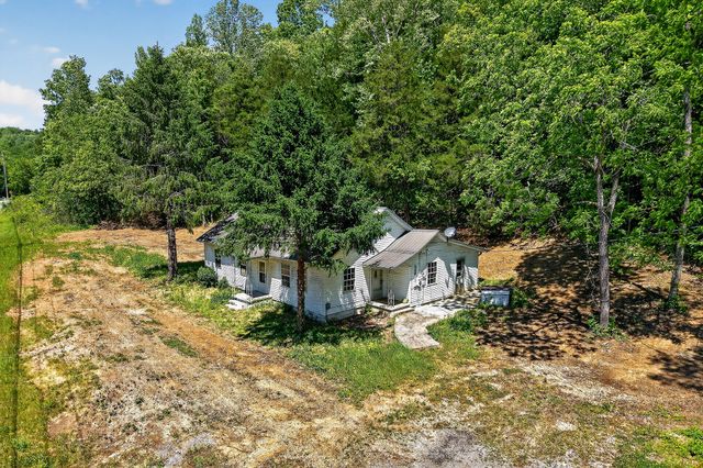 2176 Jennings Creek Hwy, Whitleyville, TN 38588