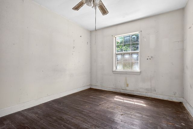 2176 Jennings Creek Hwy, Whitleyville, TN 38588