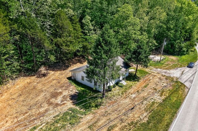 2176 Jennings Creek Hwy, Whitleyville, TN 38588