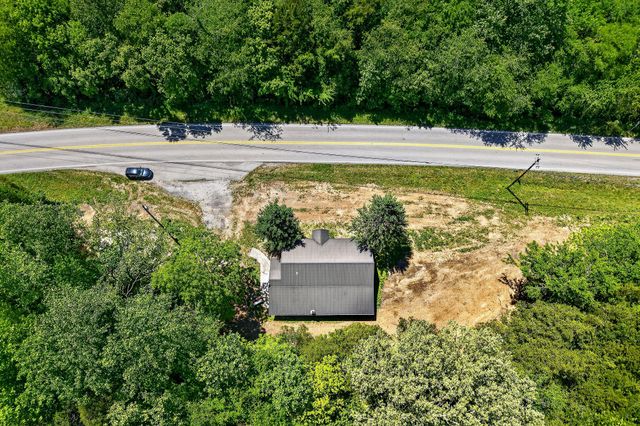 2176 Jennings Creek Hwy, Whitleyville, TN 38588