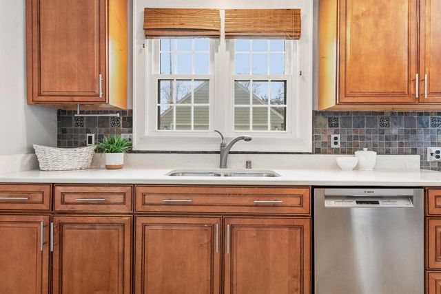 722 E Carlisle AVENUE, Whitefish Bay, WI 53217