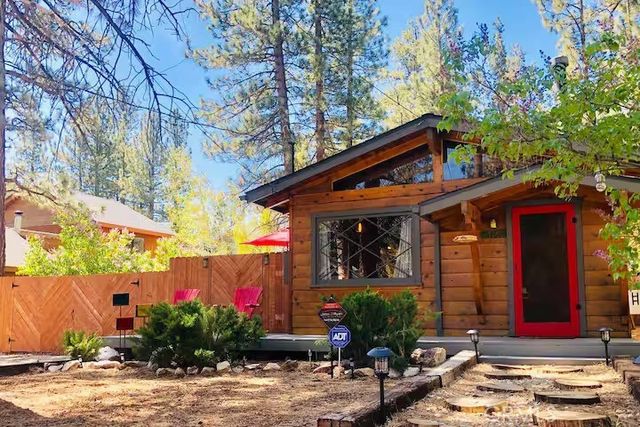 716 Elysian, Big Bear City, CA 92314
