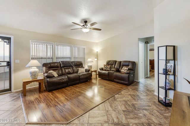 3700 S TOMAHAWK Road 23, Apache Junction, AZ 85119