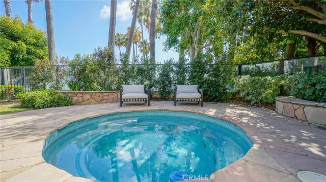 15 Bay Cove Lane 65, Newport Beach, CA 92660