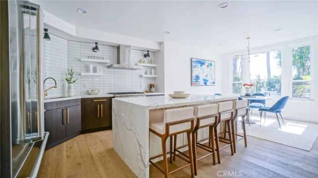 15 Bay Cove Lane 65, Newport Beach, CA 92660