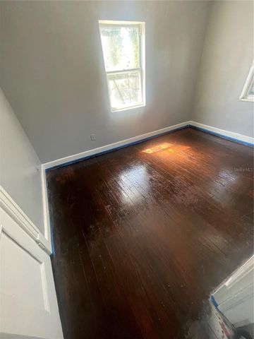 735 18TH STREET S, St Petersburg, FL 33712