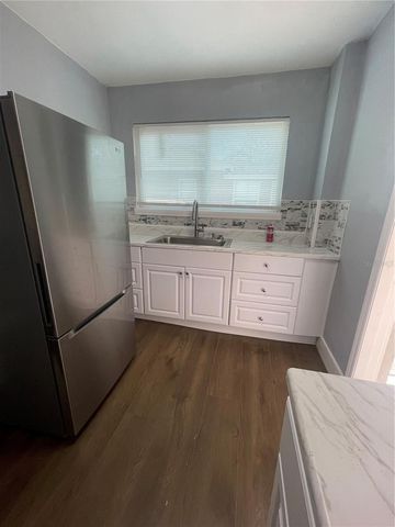 735 18TH STREET S, St Petersburg, FL 33712