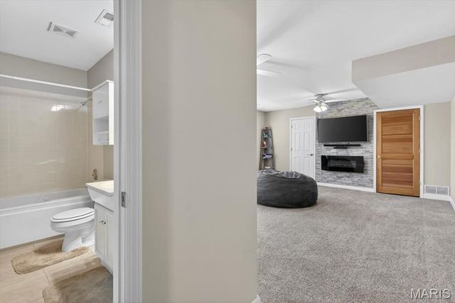2028 Belltower Drive, St Peters, MO 63376