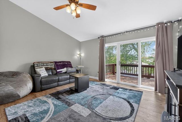 2028 Belltower Drive, St Peters, MO 63376