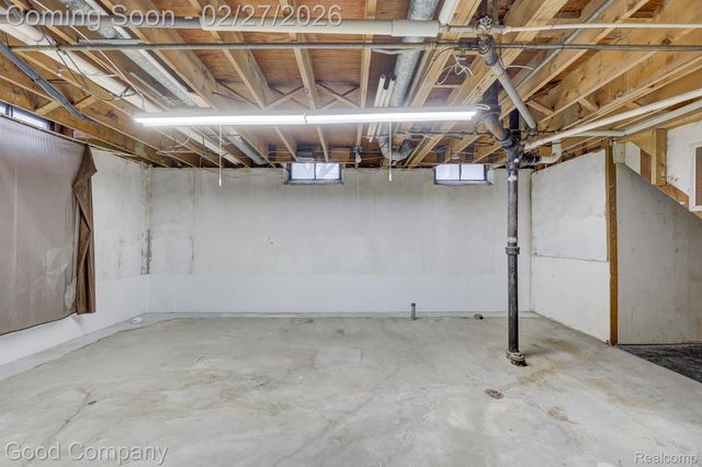 413 Poplar Avenue, Royal Oak, MI 48073