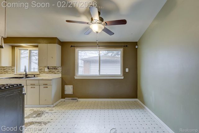 413 Poplar Avenue, Royal Oak, MI 48073