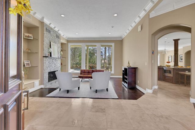 2035 Players Path, Houston, TX 77339