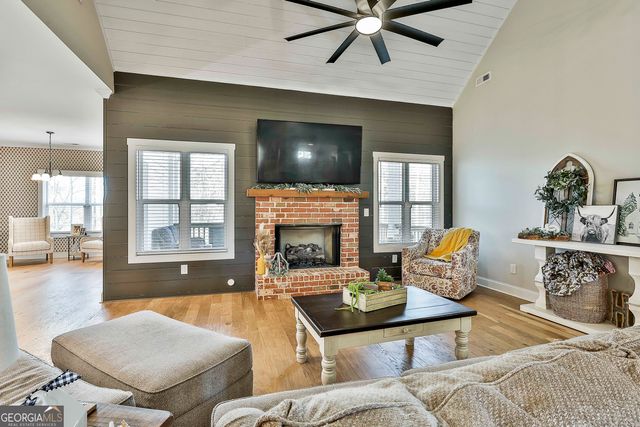 255 Werner Way, Senoia, GA 30276