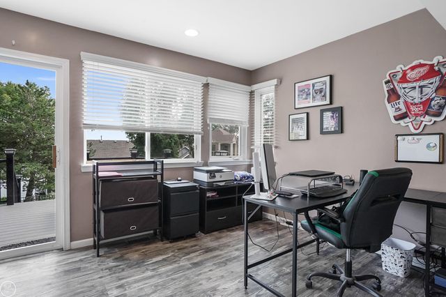 695 King Circle, Orion Twp, MI 48362