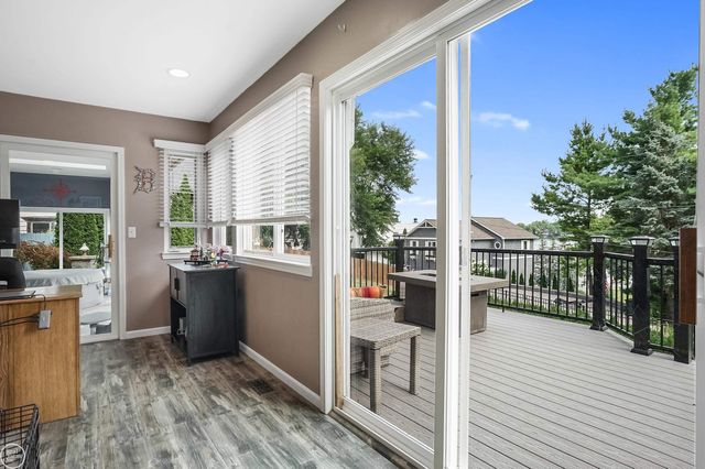 695 King Circle, Orion Twp, MI 48362