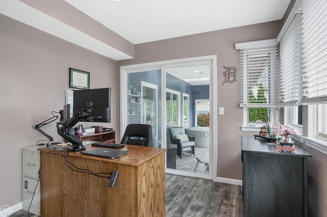 695 King Circle, Orion Twp, MI 48362