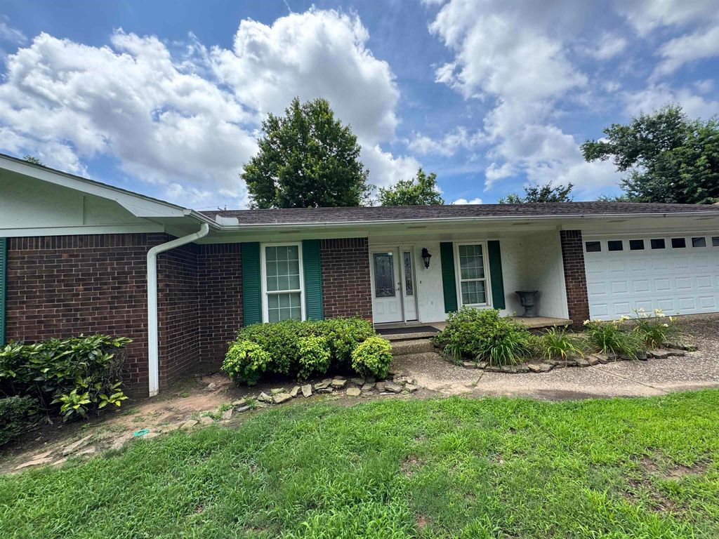 4512 Dawson Drive, North Little Rock, AR 72116