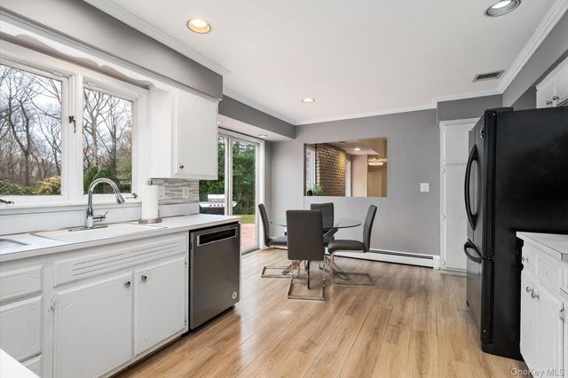 38 Arista Drive, Dix Hills, NY 11746