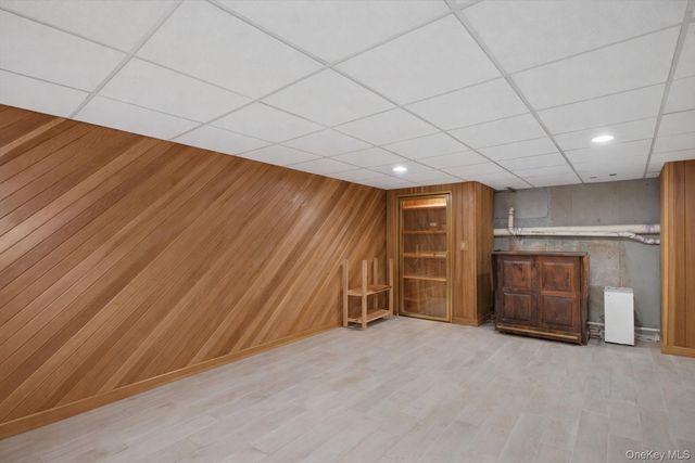 38 Arista Drive, Dix Hills, NY 11746