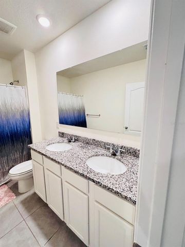 5185 BAROMBI BEND, St Cloud, FL 34772