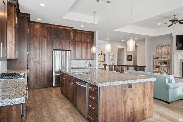 2035 N GUNSIGHT DR, St. George, UT 84770