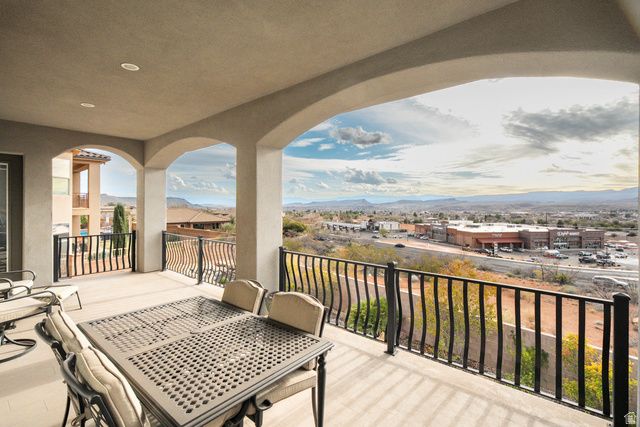 2035 N GUNSIGHT DR, St. George, UT 84770