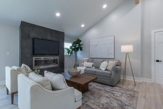 3015 Welsford Road, Columbus, OH 43221