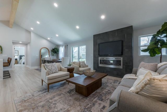 3015 Welsford Road, Columbus, OH 43221