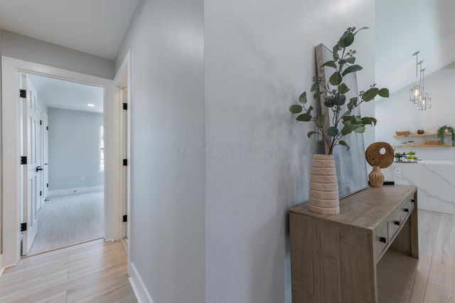 3015 Welsford Road, Columbus, OH 43221