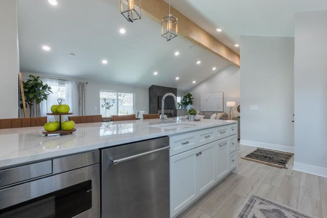 3015 Welsford Road, Columbus, OH 43221