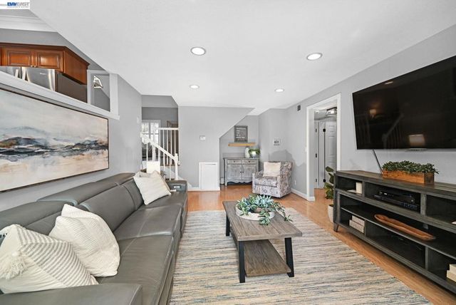 15 Pamplona Court, San Ramon, CA 94583