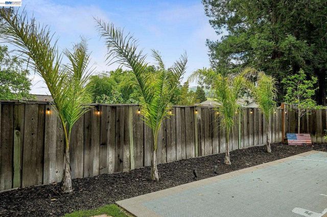 15 Pamplona Court, San Ramon, CA 94583