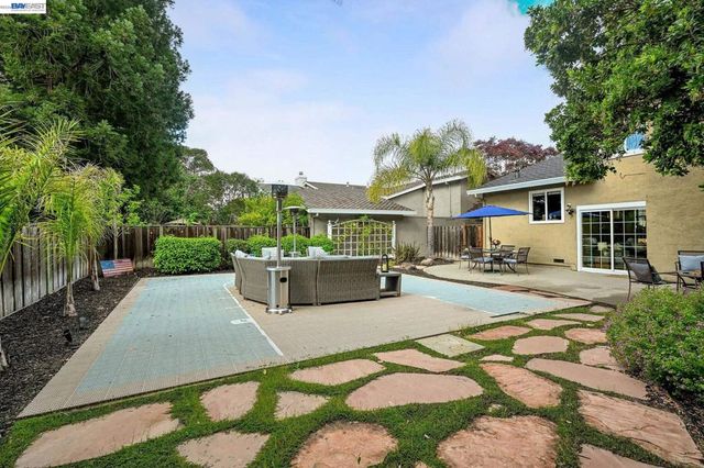 15 Pamplona Court, San Ramon, CA 94583