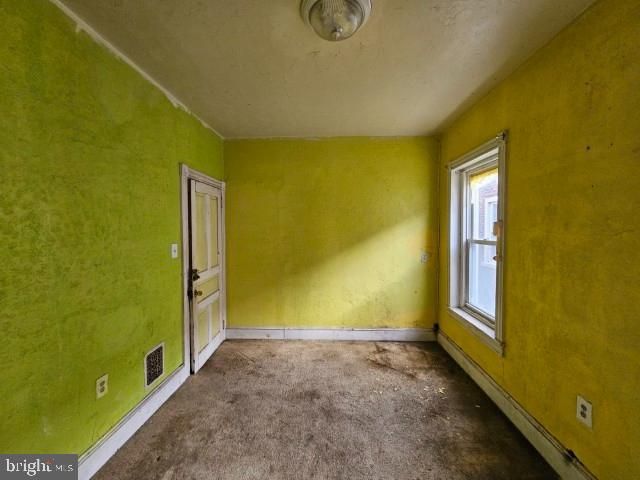 30 E WISTER ST, Philadelphia, PA 19144