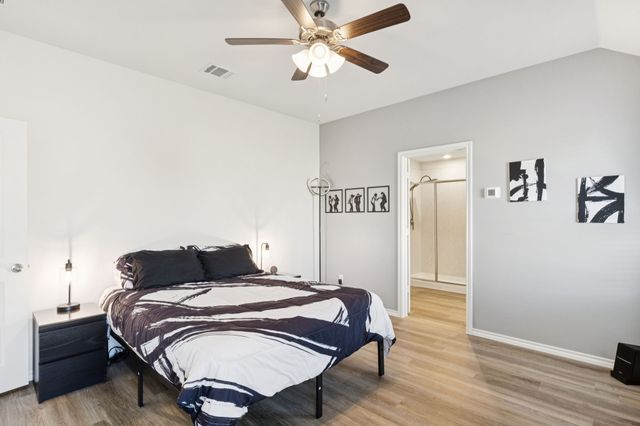 845 Moonwake Drive, Lavon, TX 75166