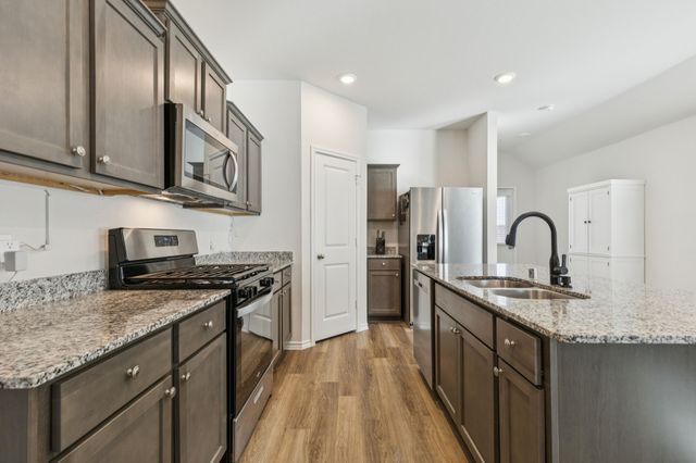 845 Moonwake Drive, Lavon, TX 75166