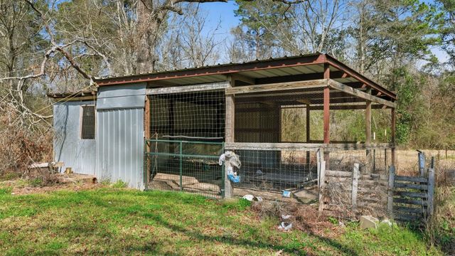 3110 Green Forest Road, Conroe, TX 77303