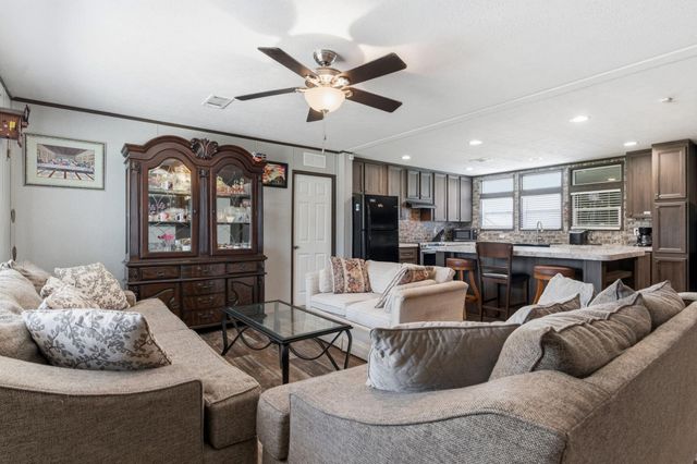 3110 Green Forest Road, Conroe, TX 77303