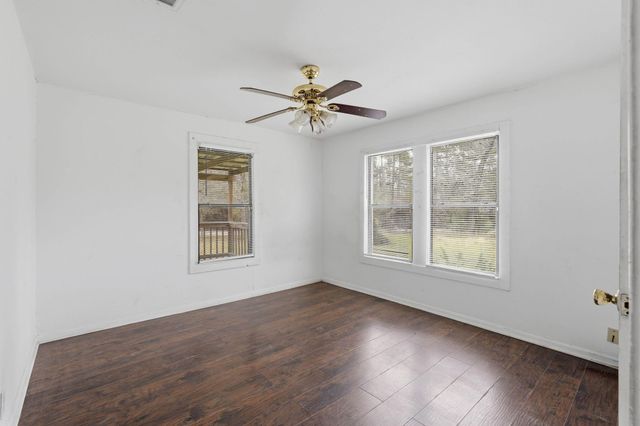 3110 Green Forest Road, Conroe, TX 77303