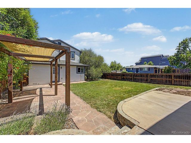 1805 Harlan St, Lakewood, CO 80214