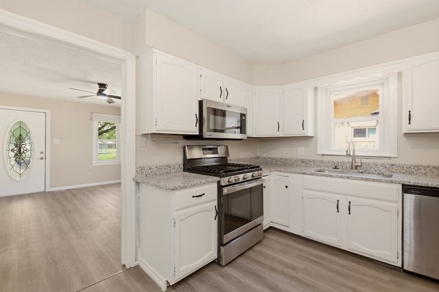1602 Edgemoor st, El Dorado, KS 67042