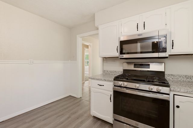 1602 Edgemoor st, El Dorado, KS 67042
