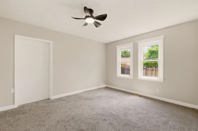 1602 Edgemoor st, El Dorado, KS 67042