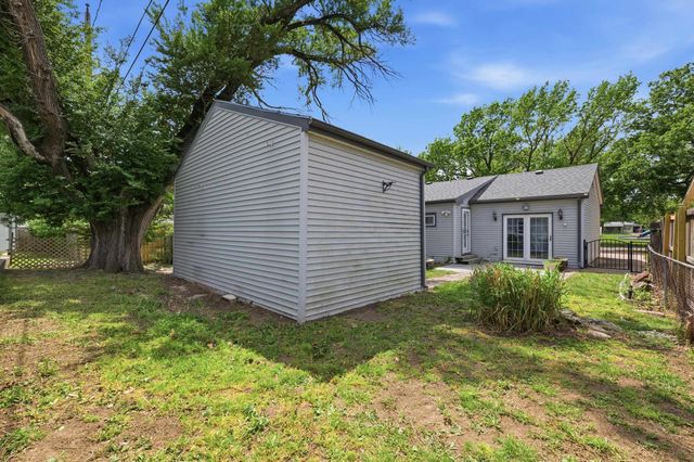1602 Edgemoor st, El Dorado, KS 67042